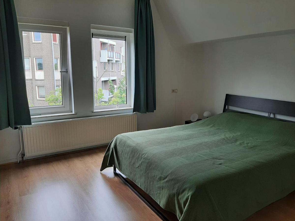 Aan De Kerkgracht Appartamento Almere Esterno foto