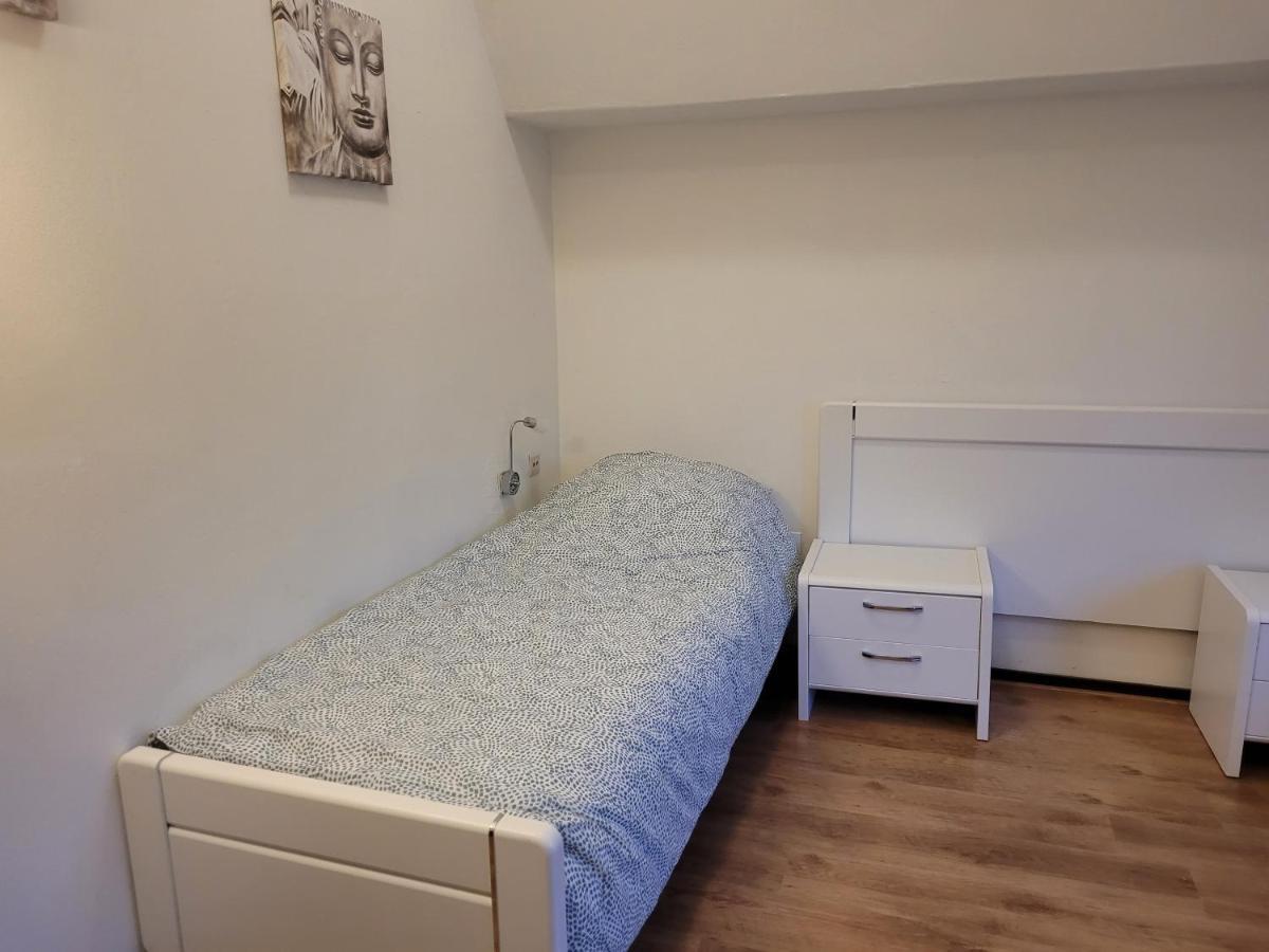 Aan De Kerkgracht Appartamento Almere Esterno foto